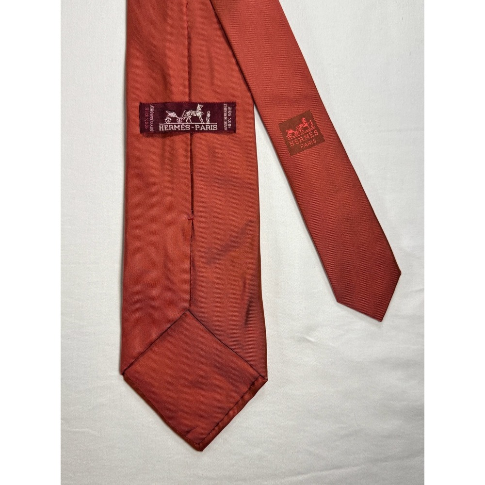 Hermes Paris Mens Silk Tie Burnt Orange Rust Solid Ribbed Made in France Luxury